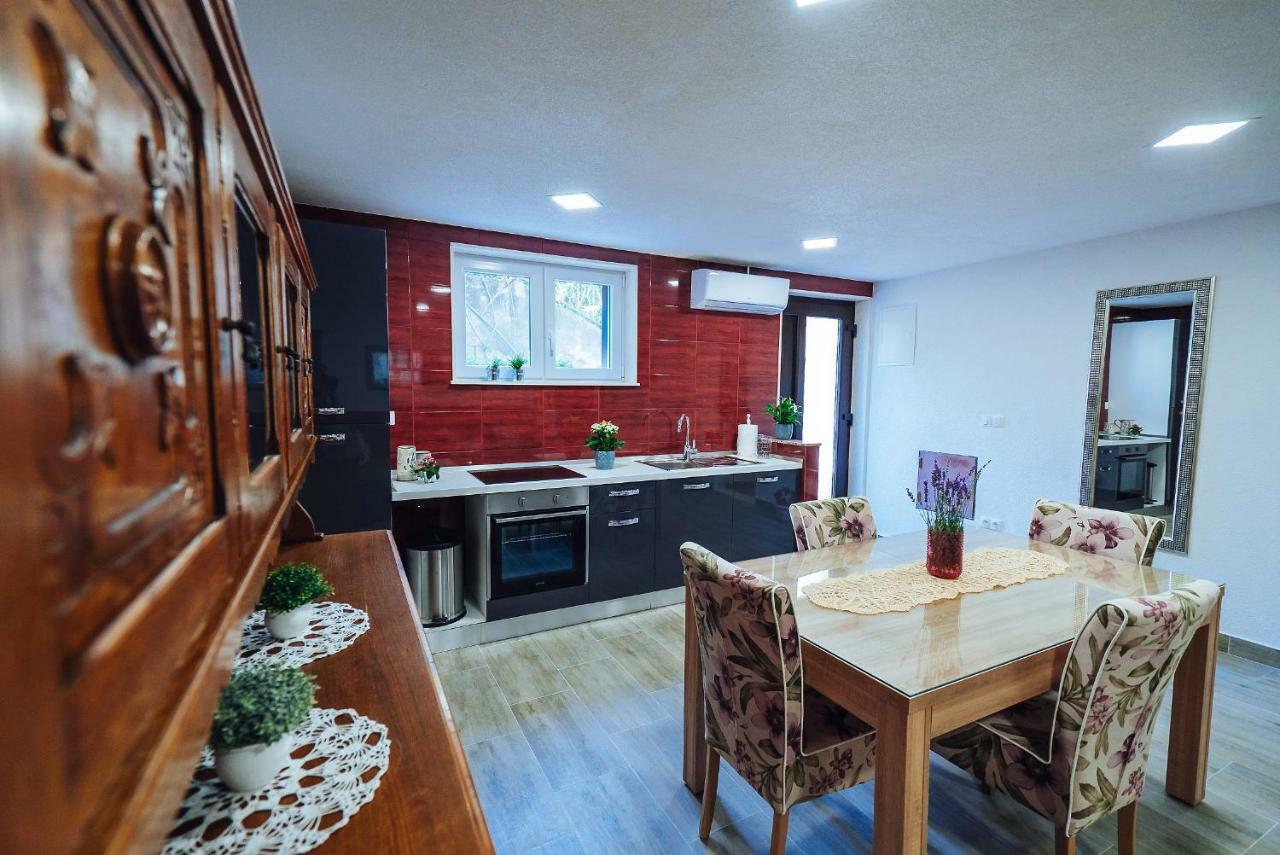Apartman Kristina Διαμέρισμα Σπλιτ Εξωτερικό φωτογραφία